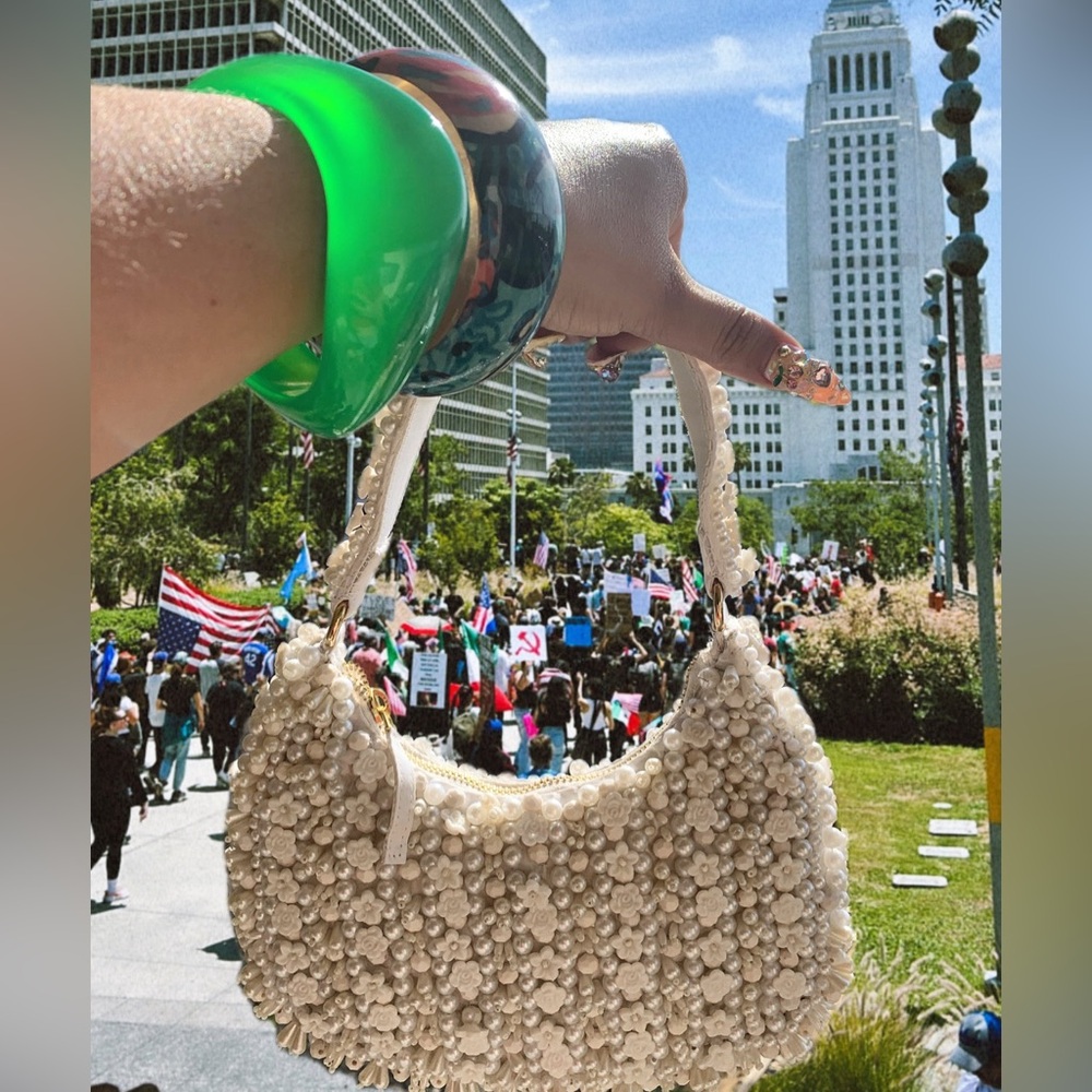 VIRAL BEADED BAG | white floral embellished purse